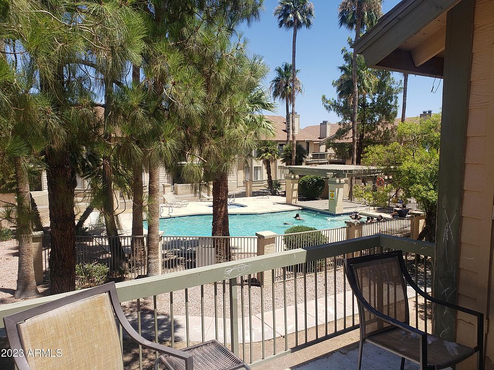 2nd image of 5236 W PEORIA Avenue #207