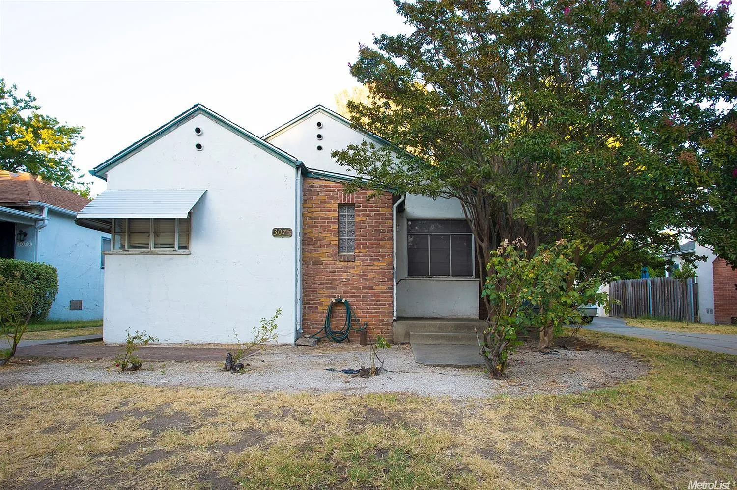 3075 Franklin Blvd photo 1
