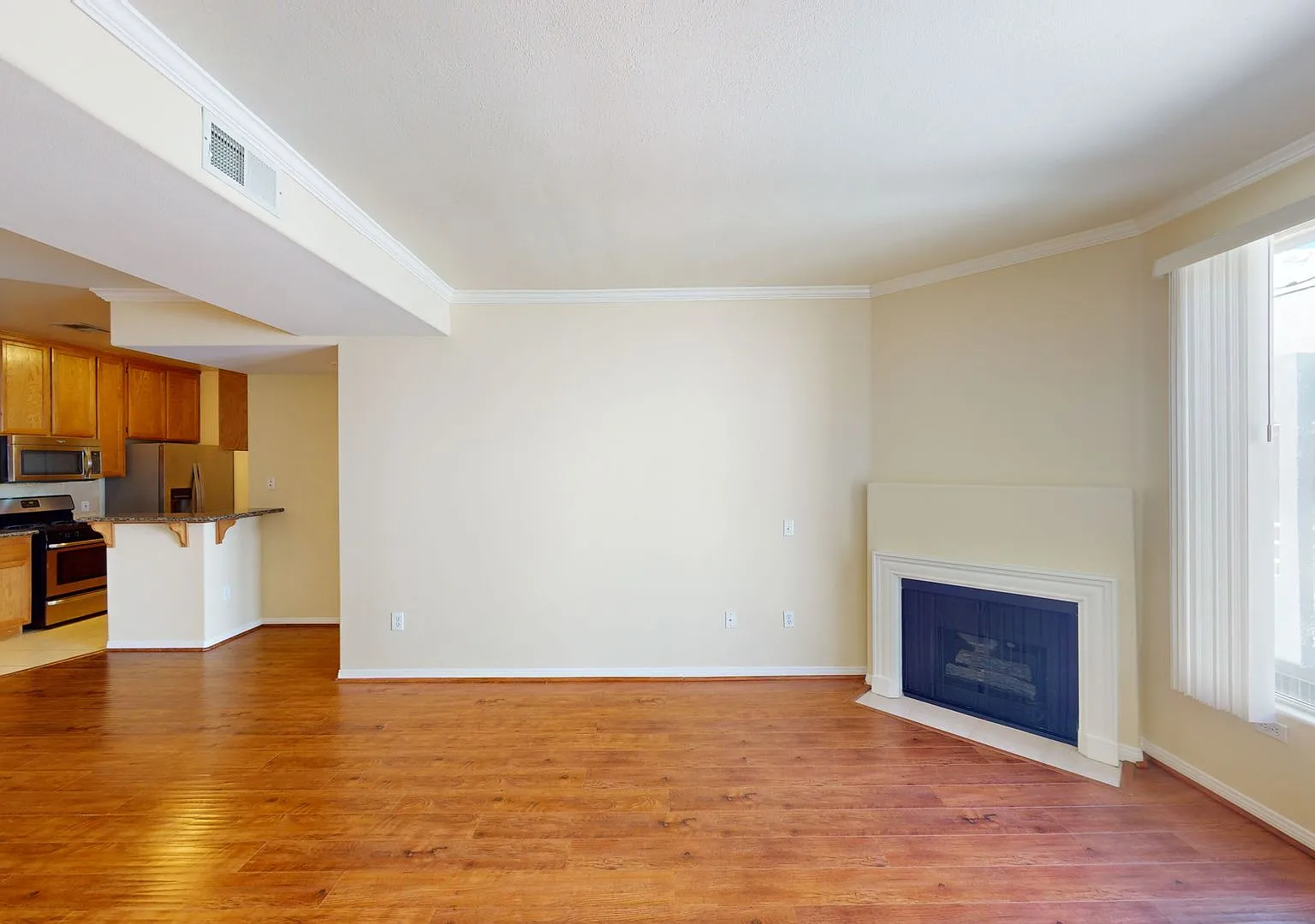4647co — Photo 1