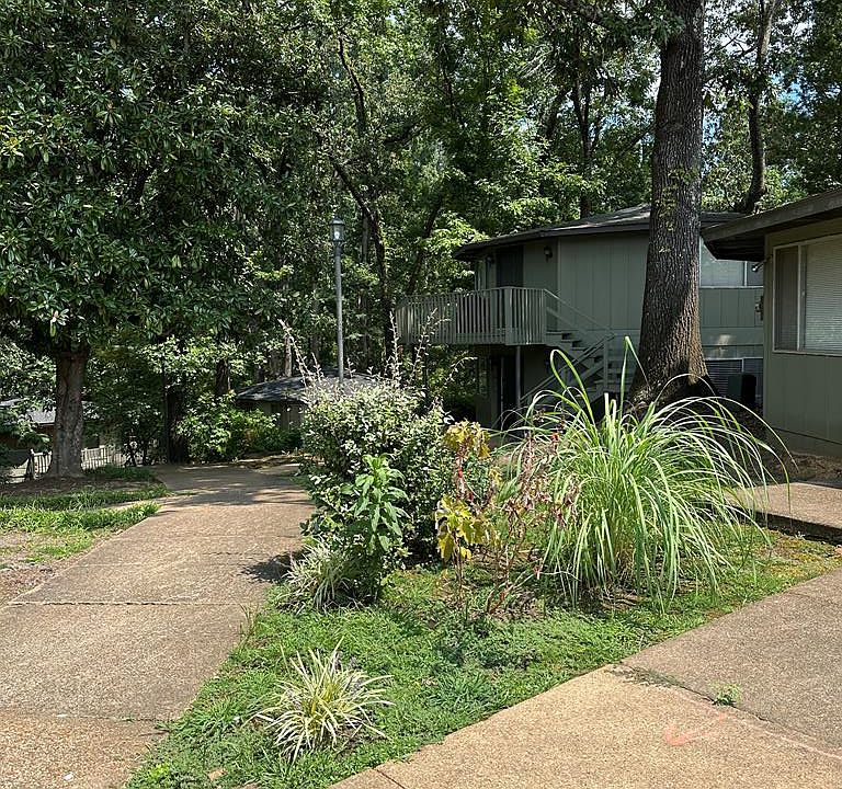 1st image of 515 Hathorn Rd