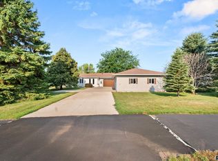 305 N Colton Rd, Hartford, SD 57033