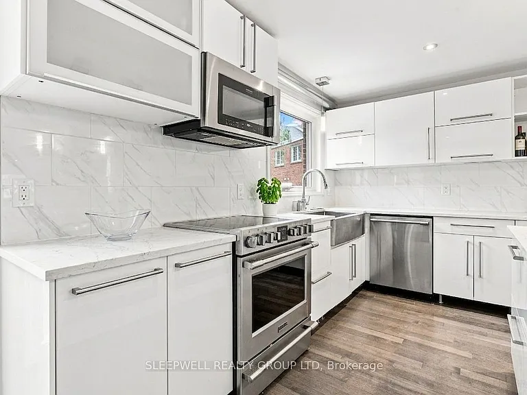 21 Kedgewick Ct — Photo 4