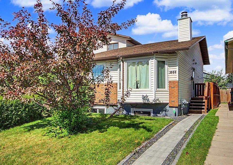 1st image of 2444 S Woodview Dr SW