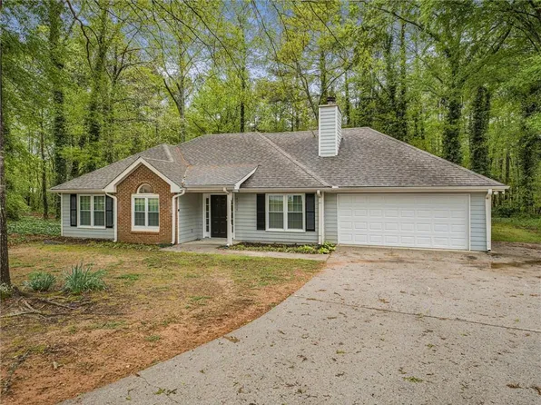 4316 Derbyshire Trce SE, Conyers, GA 30094
