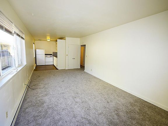 2nd image of 613 W Emerson St APT 202
