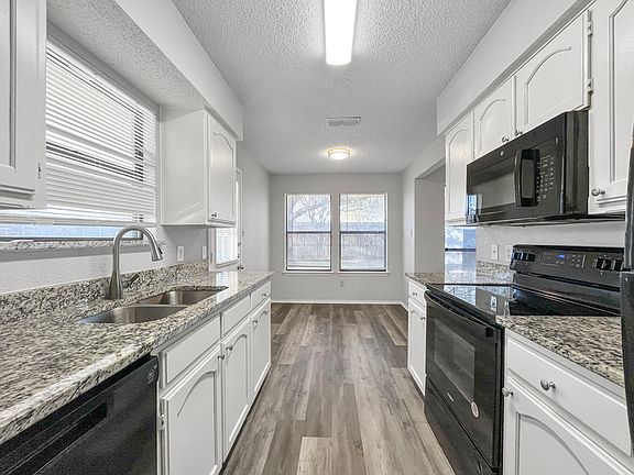 3rd image of 3603 Westgrove Dr