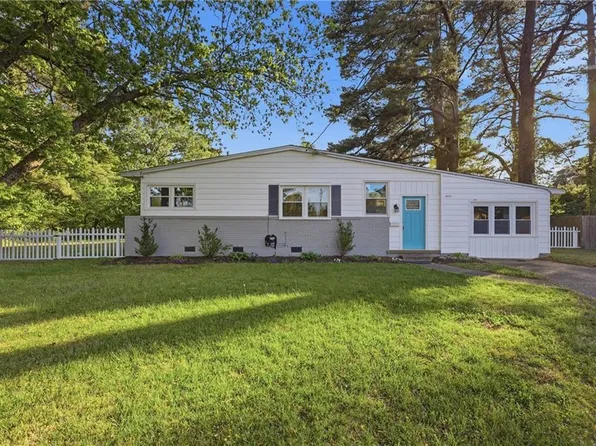 5501 Pebble Ln, Norfolk, VA 23502