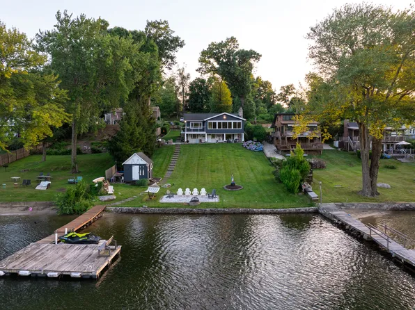 41 Cedar Drive, Danbury, CT 06811