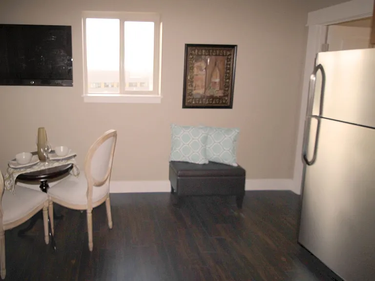 South Lane Apartments — Photo 40