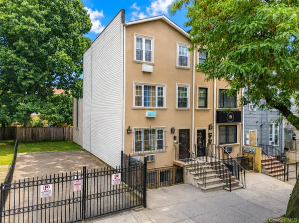 789 E 169th Street, Bronx, NY 10456