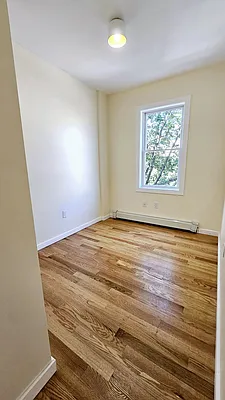 Rented by David Francis New York LLC | media 15