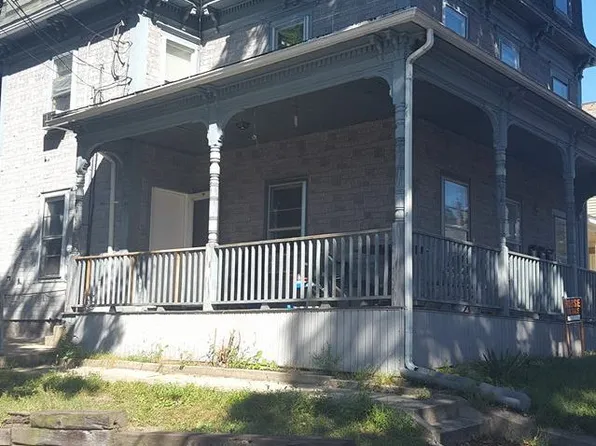 44 Highland Ave, Fitchburg, MA 01420