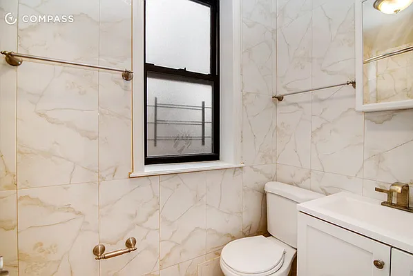 Rented by Blue Sky Management NY Inc | media 21