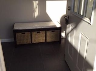 126 Glenwood St, Manchester, CT 06040