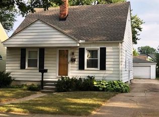 1876 Bowers St, Birmingham, MI 48009