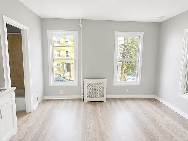 198 Parker St #2AA — Photo 4