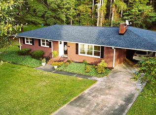 19 Wofford St, Inman, SC 29349