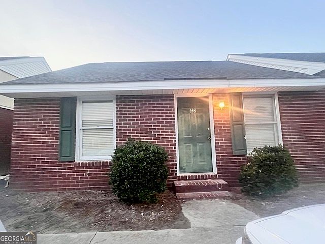 1st image of 230 Lanier Dr #148