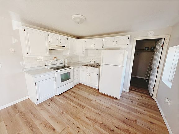 4th image of 507 N State St