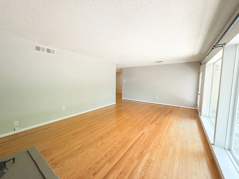10457 Solta Dr — Photo 10