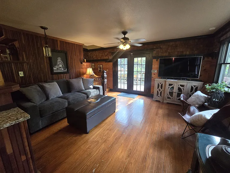 Cushy Queen size Broyhill Sleeper sofa main level.