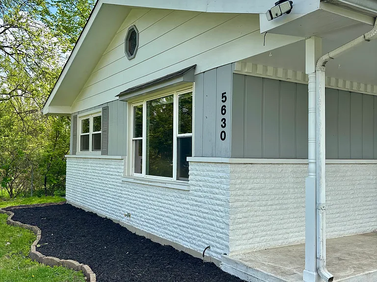 5630 Clarendon Hills Rd — Photo 2