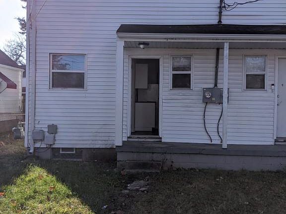 2nd image of 1154 E 22nd Ave