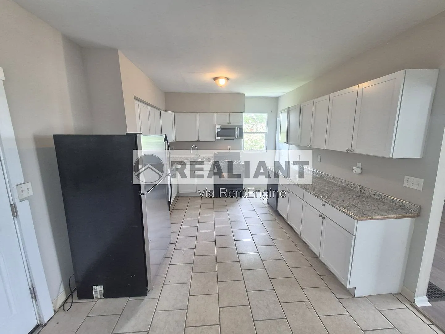 2 bed, 1.0 bath, 1000 sqft, $1,495 — Photo 4