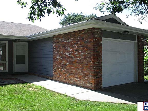 3rd image of 417 N Coddington Ave