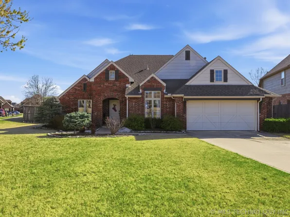 16438 E 49th St S, Tulsa, OK 74134