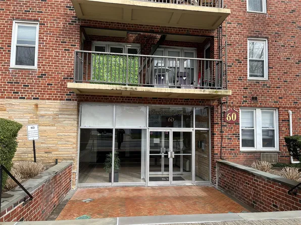 60 Hempstead Ave #3 J, Lynbrook, NY 11563