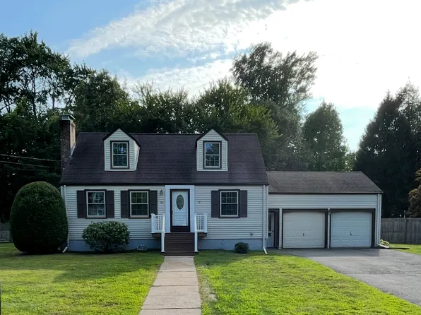 15 Moore Drive, Windsor, CT 06095