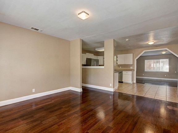 4th image of 6104 Georgia Dr