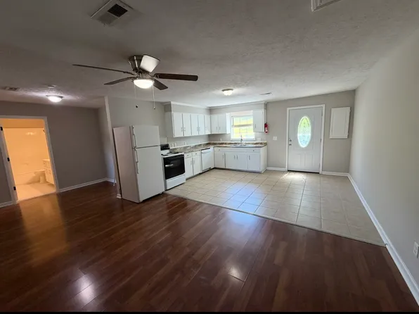 302 Dobbins Pike #A, Gallatin, TN 37066