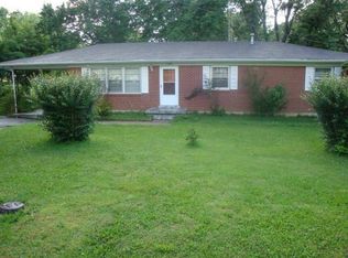 1409 S Lee Dr, Bowling Green, KY 42101