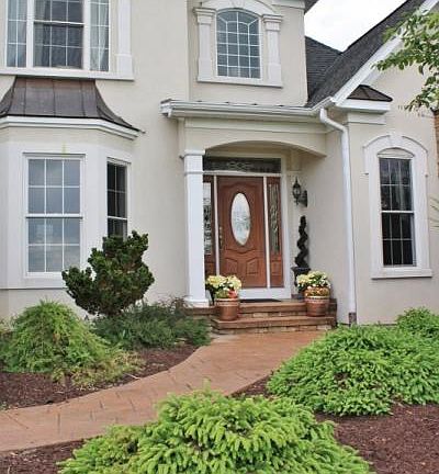 3rd image of 3437 Blossom Dr