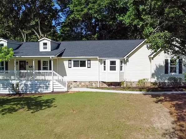 1205 Park Place Dr, Jonesboro, GA 30236