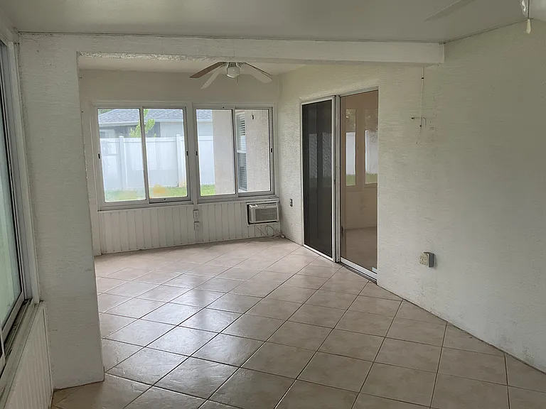 6 Ripple Pl — Photo 8