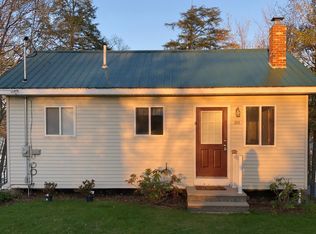 88 Maple Ridge Dr, Monmouth, ME 04259
