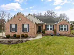 1255 Catalpa Ridge Dr, Lebanon, OH 45036