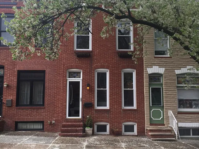3119 Foster Ave — Photo 1