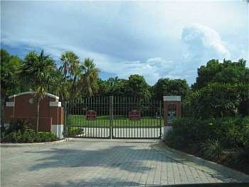 4th image of 8211 SW 170th Ter