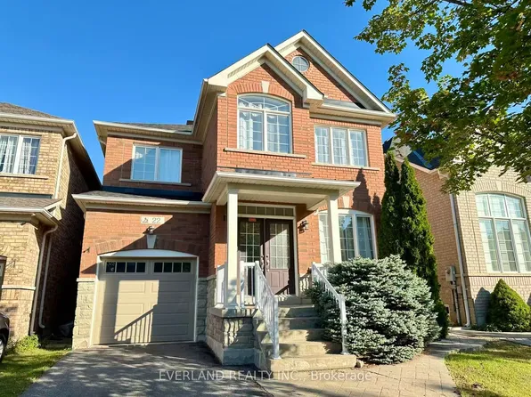 22 Lundy Dr, Markham, ON L6B 0G1