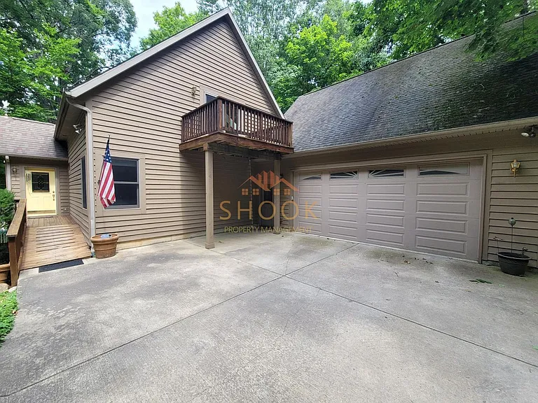 3958 Division Rd — Photo 4