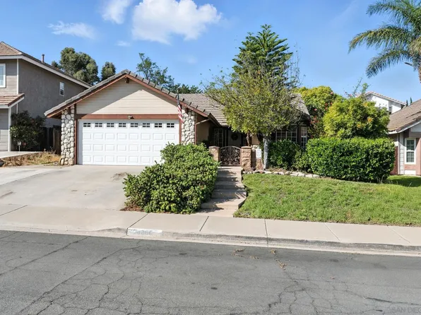 23886 Red Clover Cir, Murrieta, CA 92562