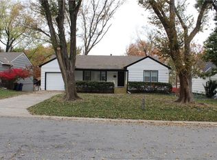 4712 W 60th Ter, Mission, KS 66205