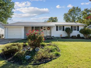1590 Tahoe Dr, Florissant, MO 63031