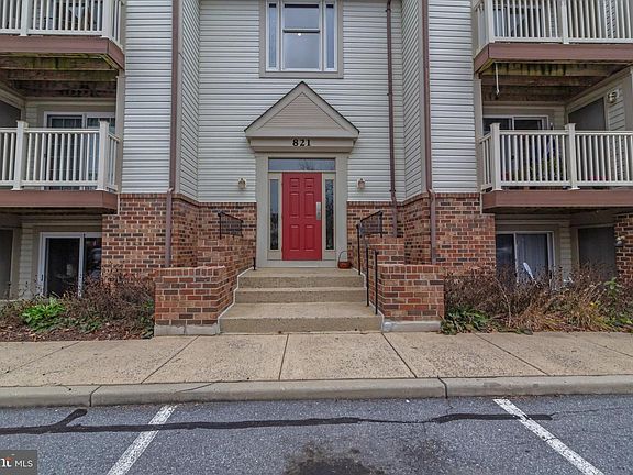 2nd image of 821 Stratford Way APT E
