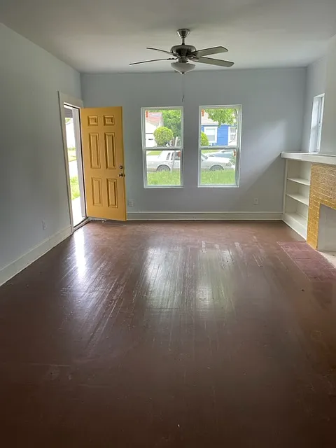3 bed, 1108 sqft, $1,600 — Photo 2