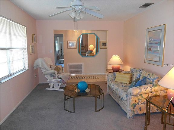 3rd image of 110 Thrush Ln